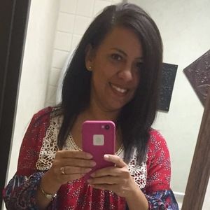 Meet your Posher, Norma